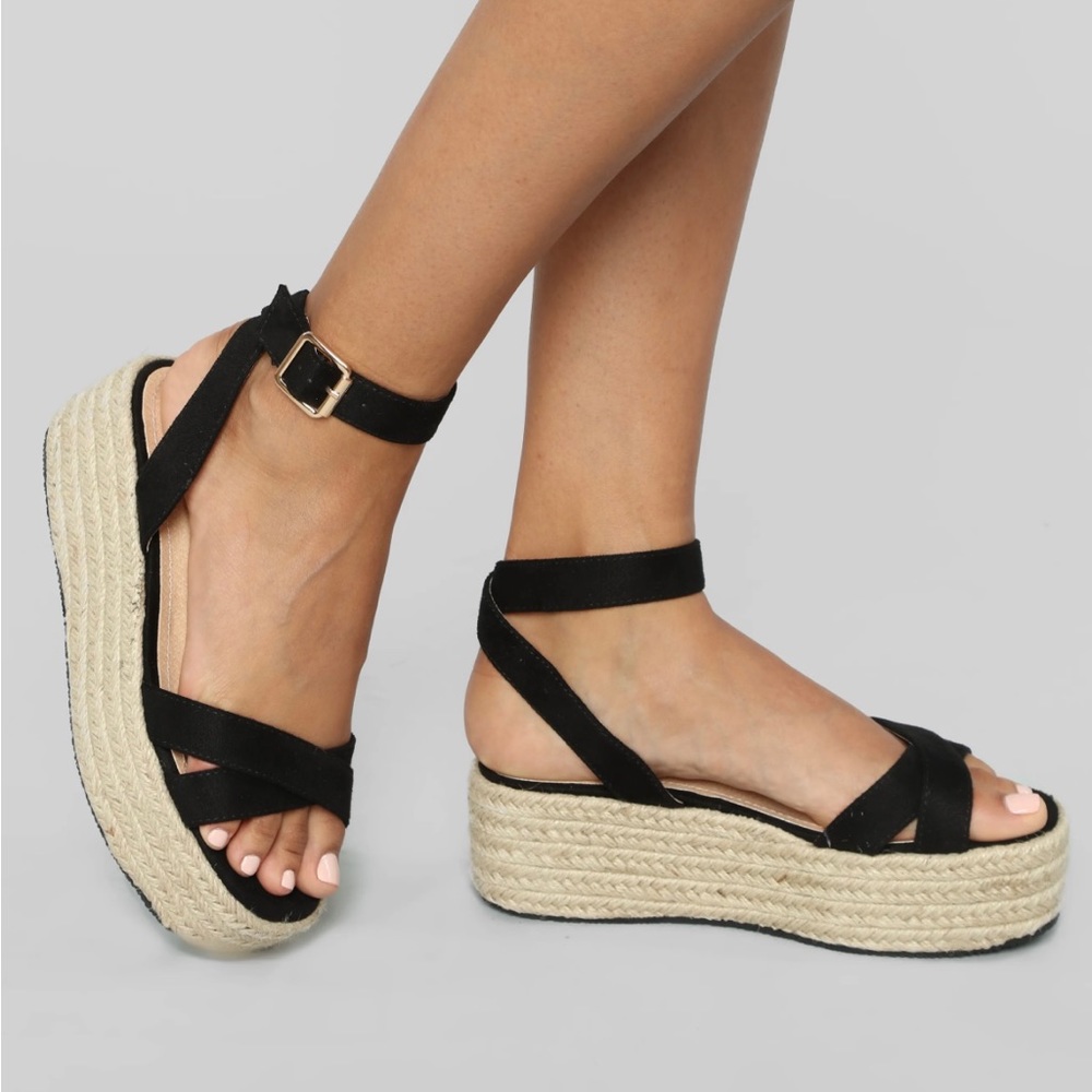 Fashion Nova Black Espadrille Platform Sandals 7.5 | Summer Wedge